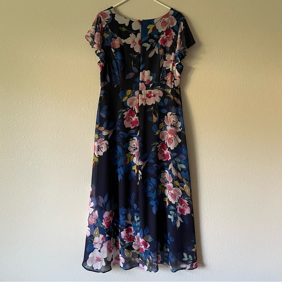 🎉HP🎉 NWOT Adrianna Papell FLORAL-PRINT CROPPED JUMPSUIT WITH CHIFFON OVERLAY - Picture 9 of 12